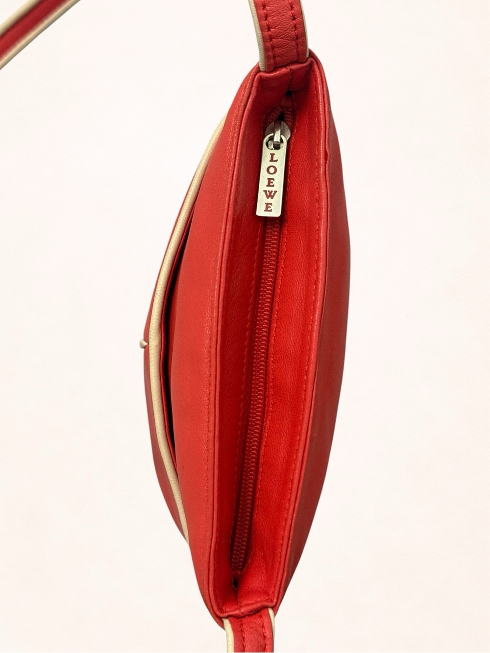 Loewe Vintage Red Leather Crossbody Shoulder Bag Cream Trim Spain - Picture 8 of 12